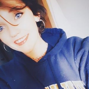 Meet your Posher, Mikhayla